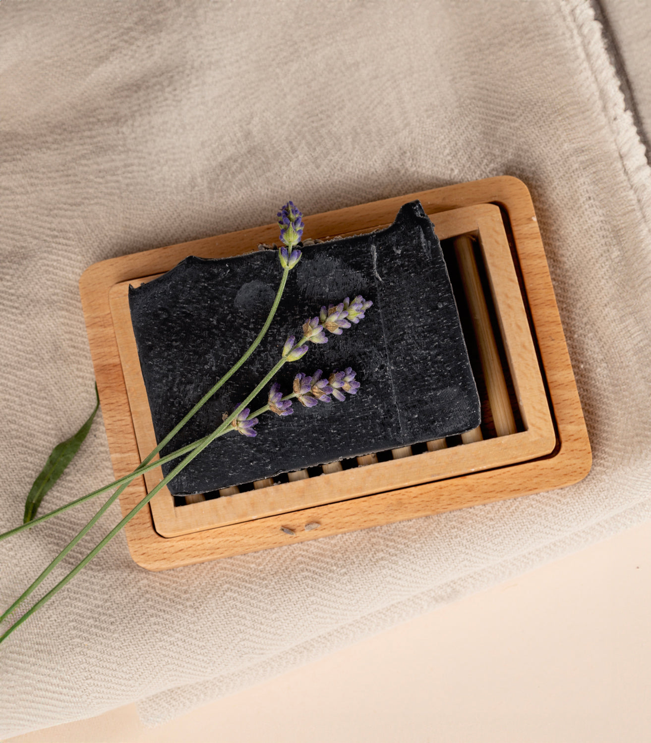 Charcoal Silk + Honey Shampoo Bar